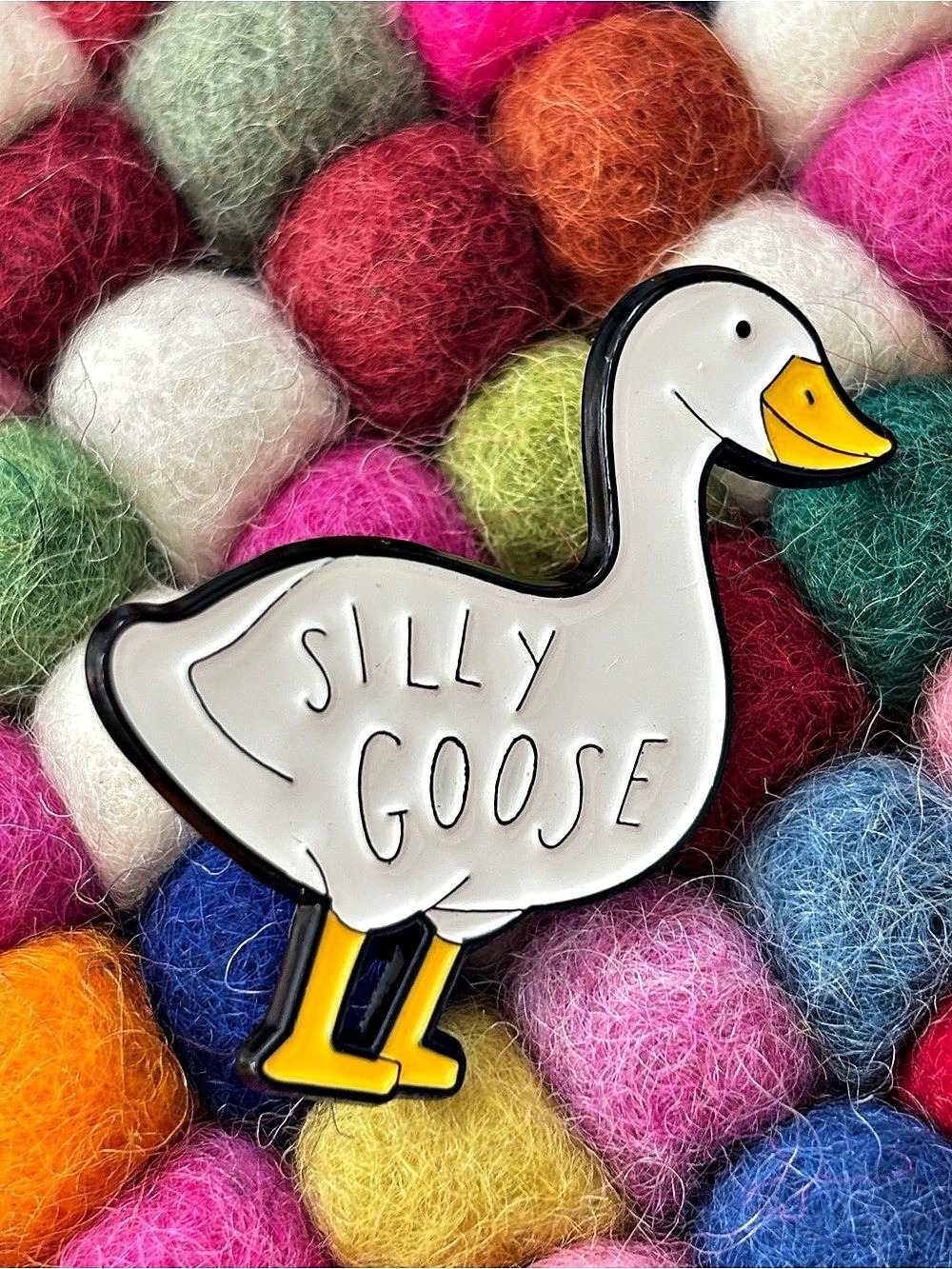 Silly Goose Brooch in White & Yellow